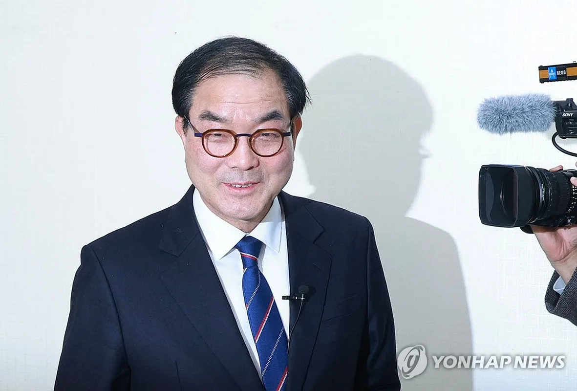 지하4층,지상35층/연면적 202,797.2294㎡ 재개발 — 부산