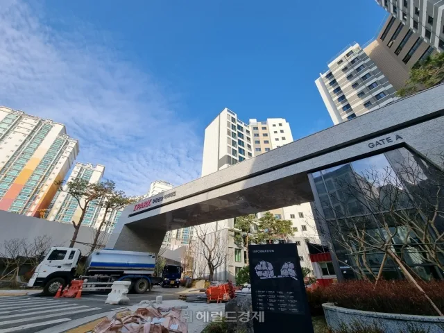 방화5 실거래가 분석 — 서울 강서구 시세·평당가·거래 동향 (2026)