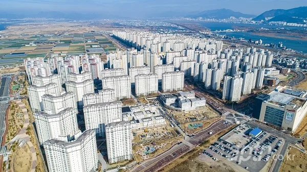 부산 강서구 미분양 미분양 현황 — 부산 강서구 잔여세대·분양가·입주 정보 (2026)