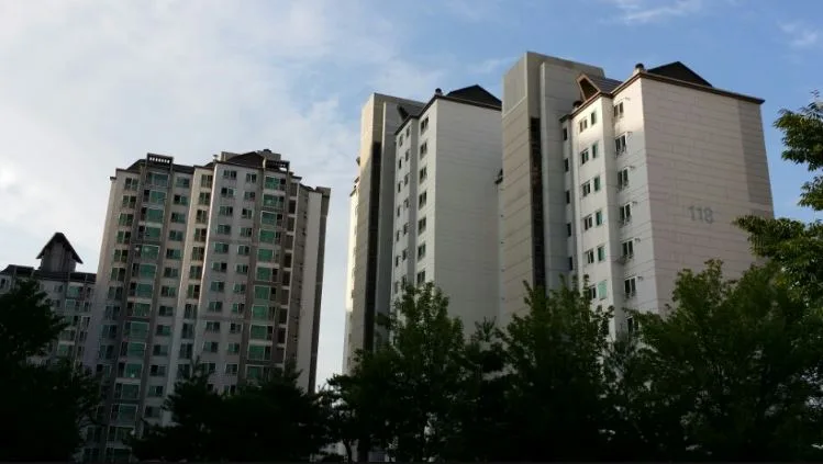 래미안트리베라1단지 층별 가격 분석 — 서울 저층·중층·고층 실거래가 비교 (2026)